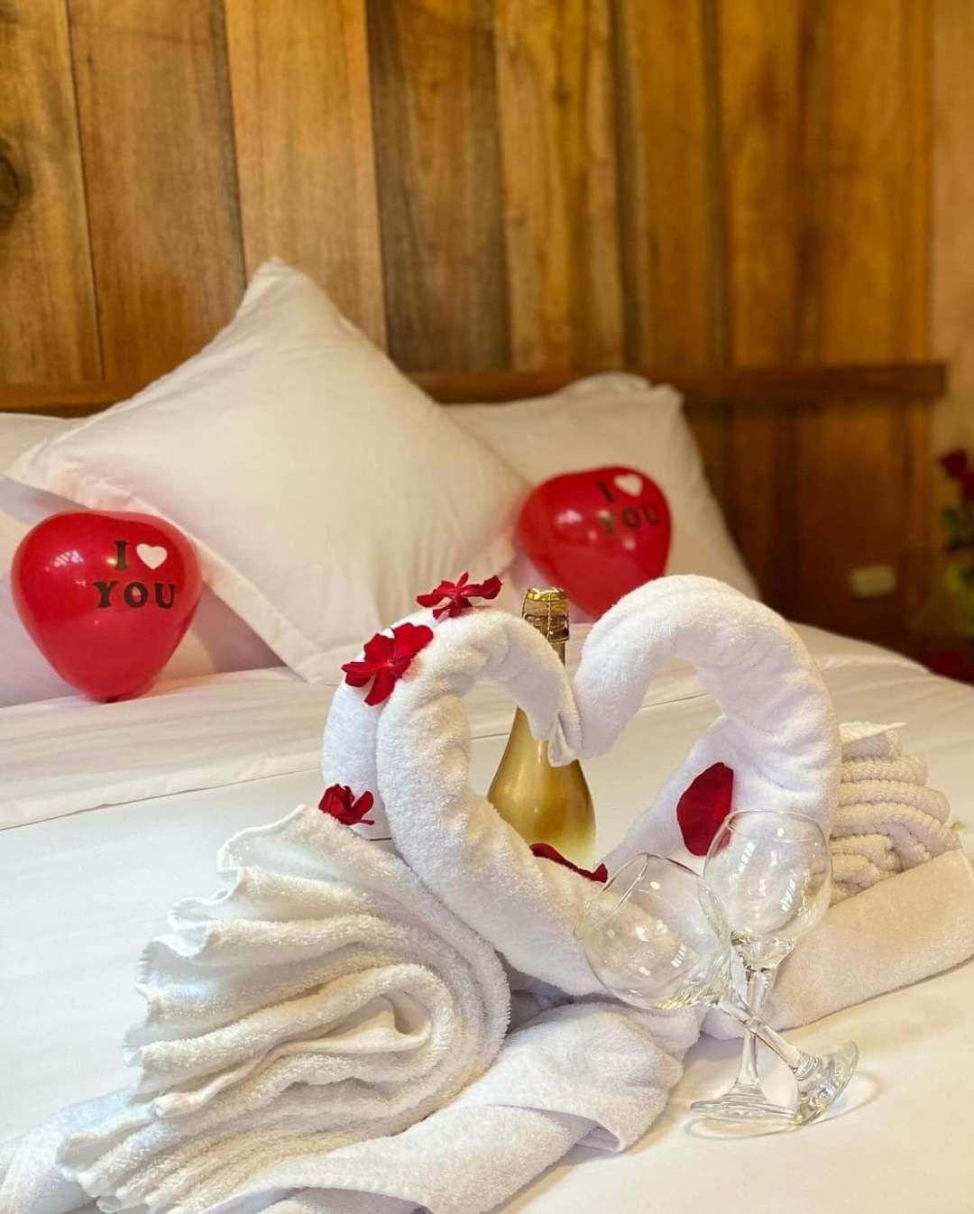Guayabo Hostal มินโด ภายนอก รูปภาพ