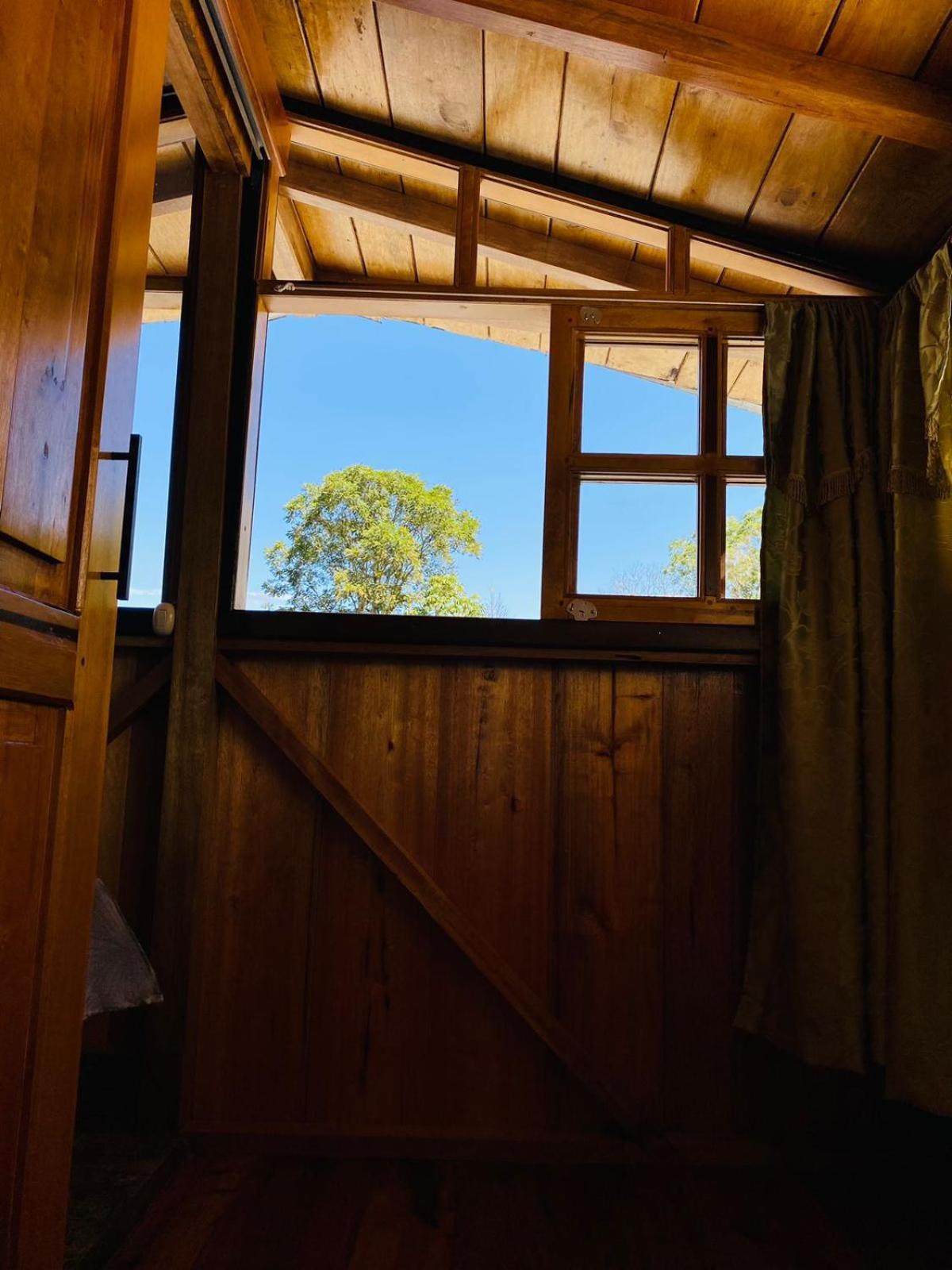 Guayabo Hostal มินโด ภายนอก รูปภาพ