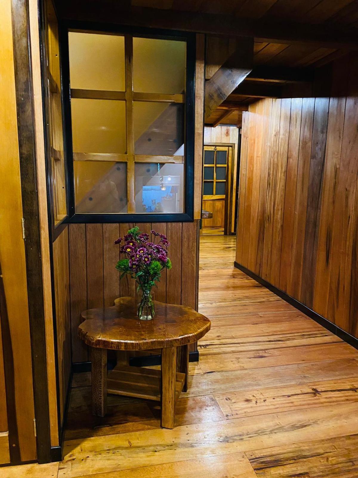 Guayabo Hostal มินโด ภายนอก รูปภาพ