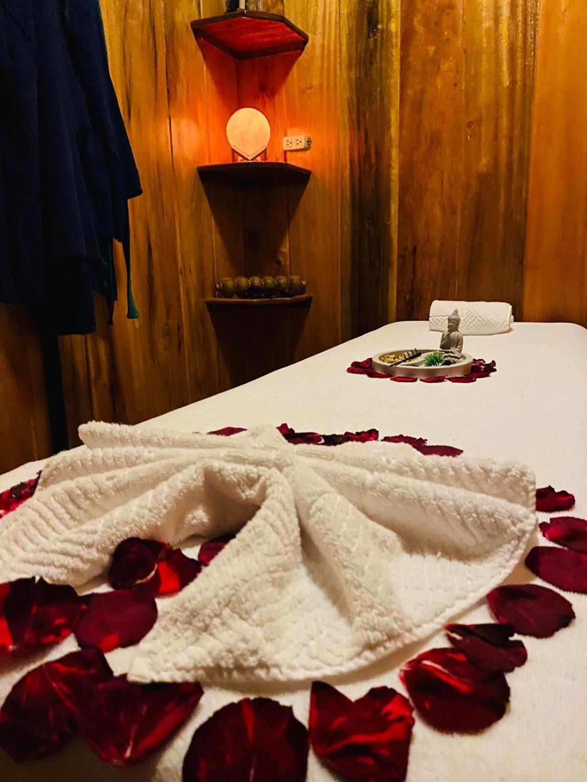 Guayabo Hostal มินโด ภายนอก รูปภาพ